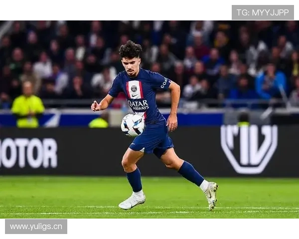 维蒂尼亚与巴尔韦德:动力型中场跑动覆盖及攻防效率对比